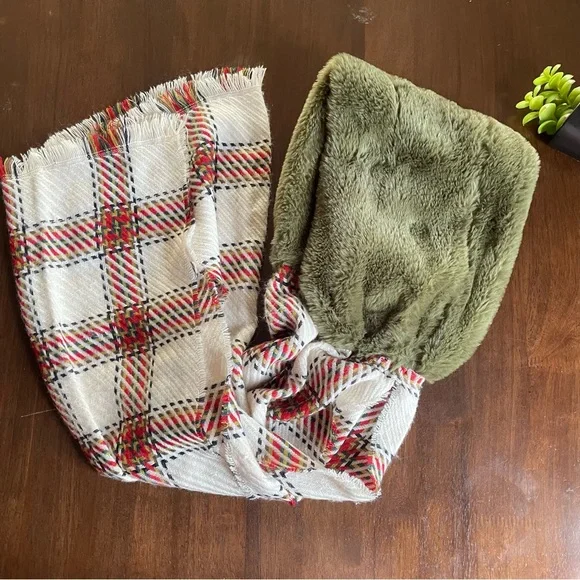 ANTHROPOLOGIE Olive Faux Fur Northbound Long Plaid Scarf - Picture 7 of 7